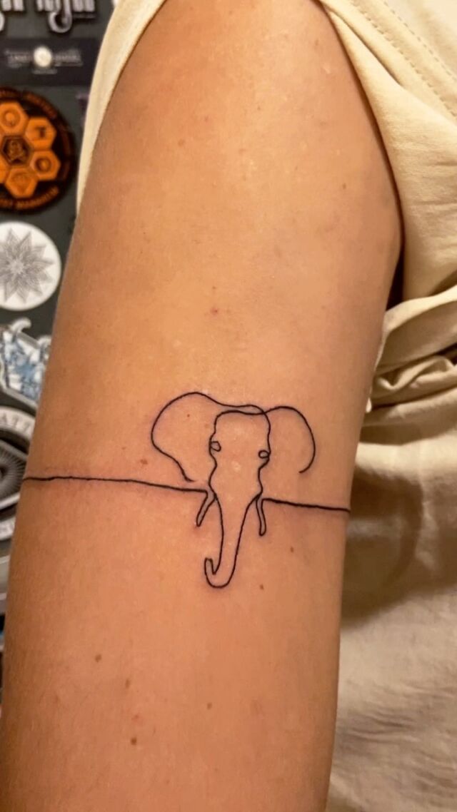 84 Unique Small Tattoos For Women With Meaning